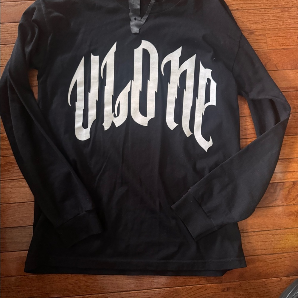 VLONE Black Long Sleeve Shirt with Silver Graphic